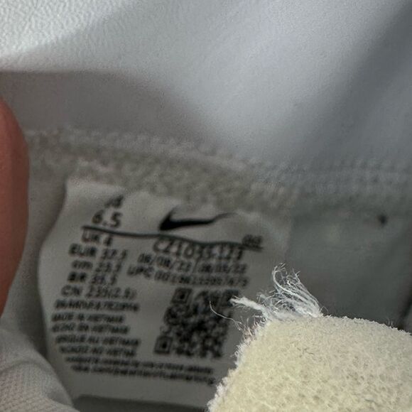 NIKE Blazer Mid '77 Vintage "White/Stadium Green/Picante Red" High top Size 6.5 - Picture 4 of 16